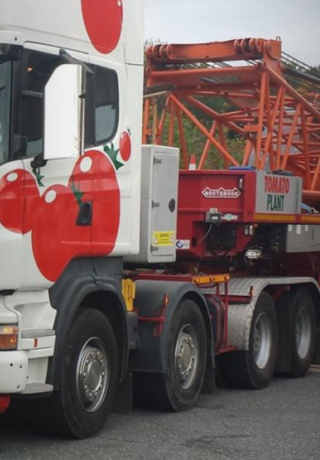 Tomato Plant 4 Axle Articulated Truck